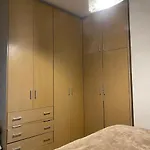Family Nest 2 Bedroom Astir 20 Min To Airport تيرانا