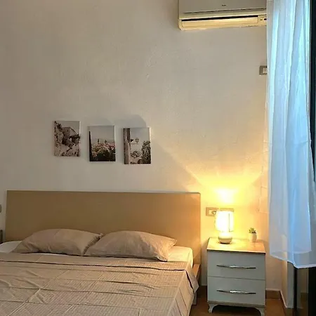 Apartment Family Nest 2 Bedroom Astir 20 Min To Airport Tirana