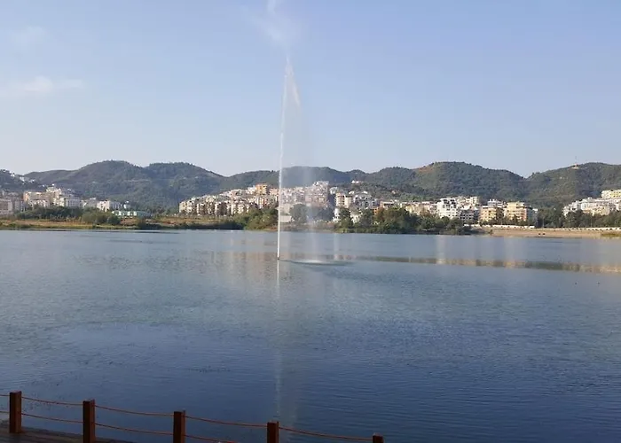 Family Nest 2 Bedroom Astir 20 Min To Airport Tirana